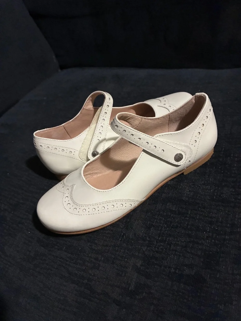 Jacadi White Shoes NWOB